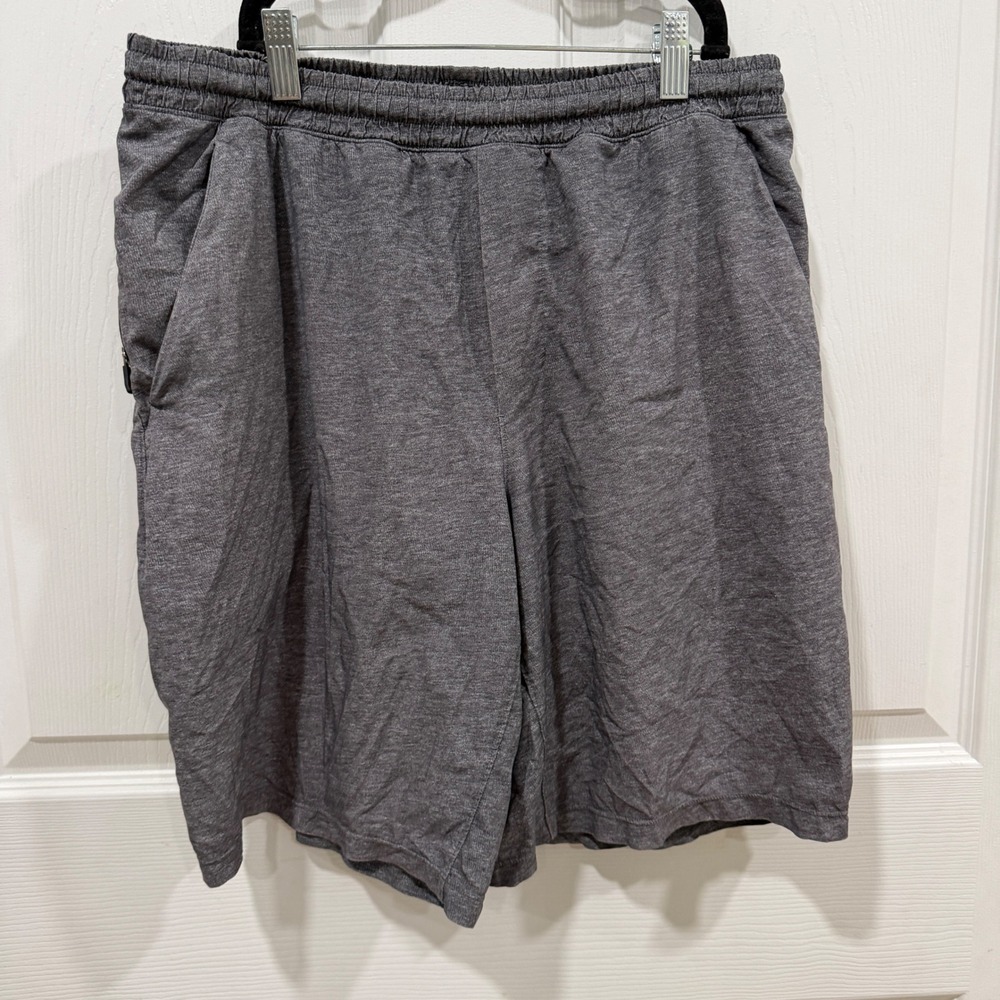 Lululemon Mens Heathered Charcoal Grey Athletic Gym Shorts Size L